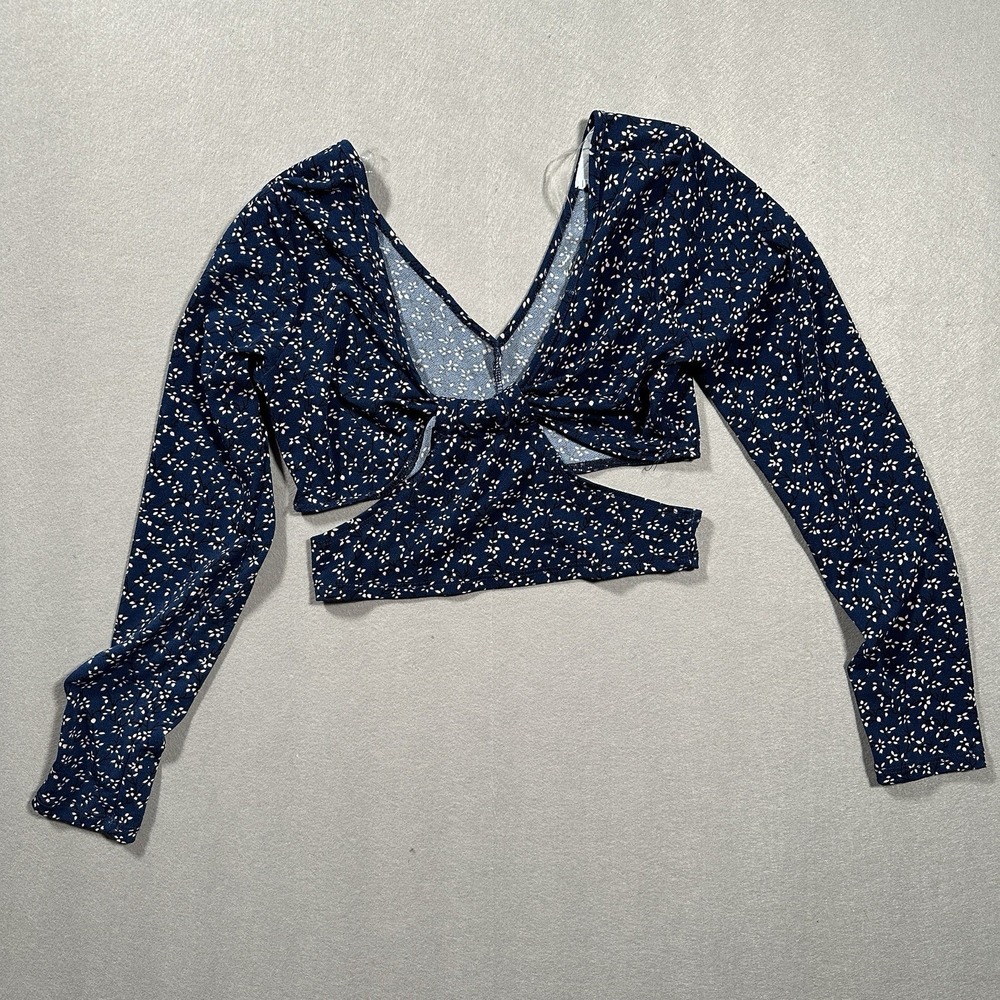 Lush Womens Small Blue Floral Long Sleeve Tie Front Crop Top‎ Cutout